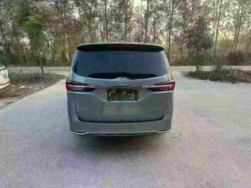 徐州23年别克GL89