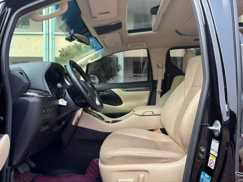 萍乡19年丰田埃尔法6