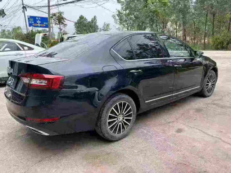 徐州20年斯柯达明锐8