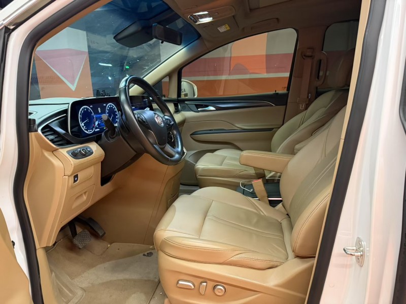 长沙21年别克GL86