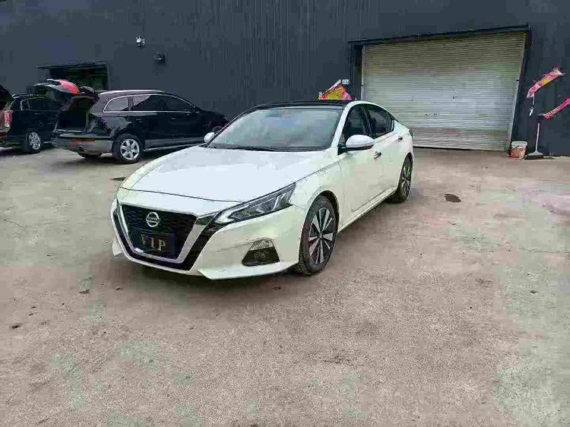 徐州22年日产天籁3