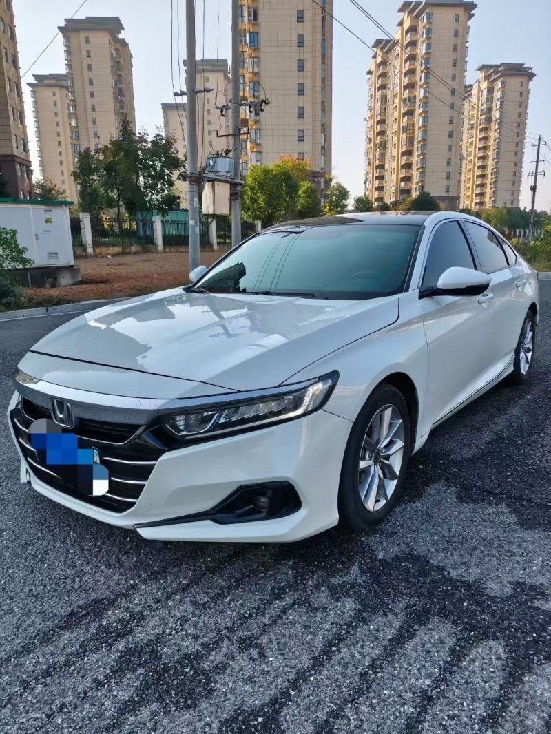 长沙22年本田雅阁1