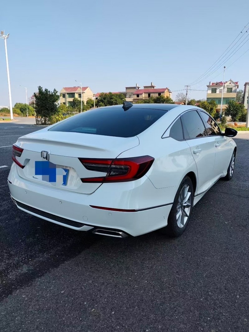 长沙22年本田雅阁2