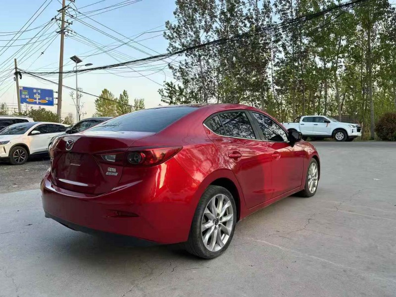 徐州15年马自达昂克赛拉8