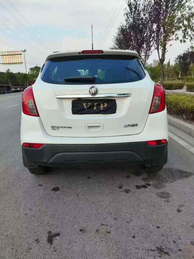 蚌埠17年别克昂科拉9