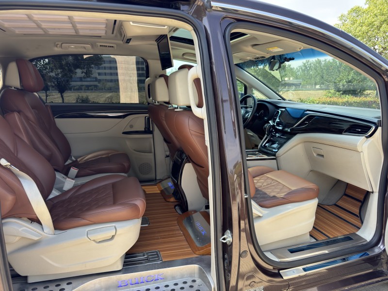 盐城18年别克GL88