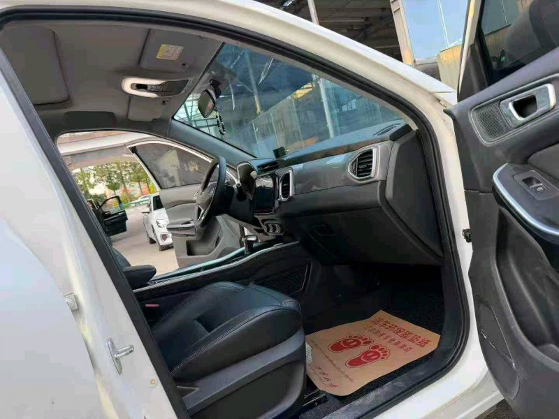 徐州18年奇瑞瑞虎8