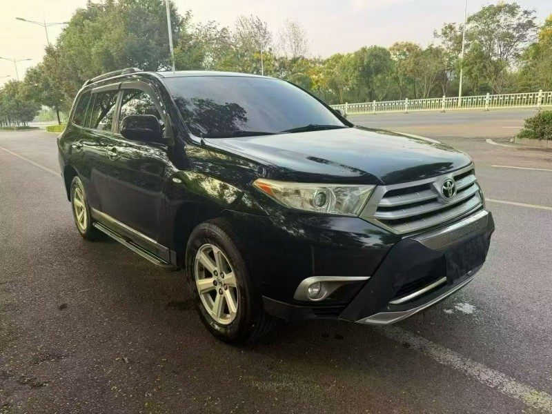 娄底13年丰田汉兰达3