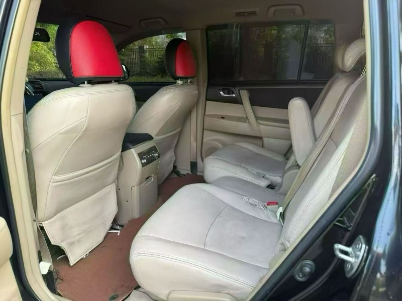 娄底13年丰田汉兰达4