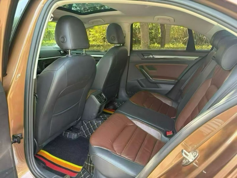 娄底16年大众凌渡5