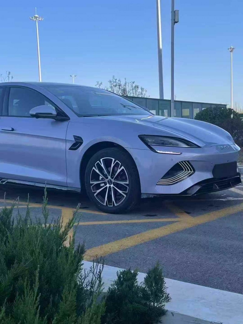 邯郸25年比亚迪海豹3