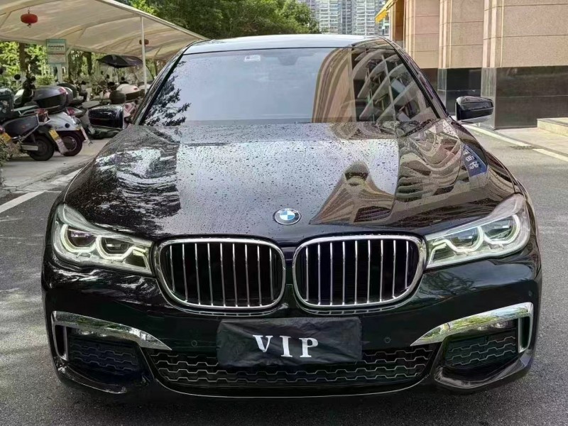 长沙17年宝马7系1