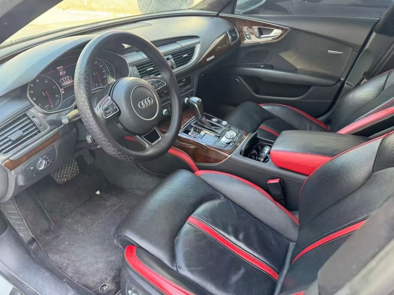 保定17年奥迪A7L5