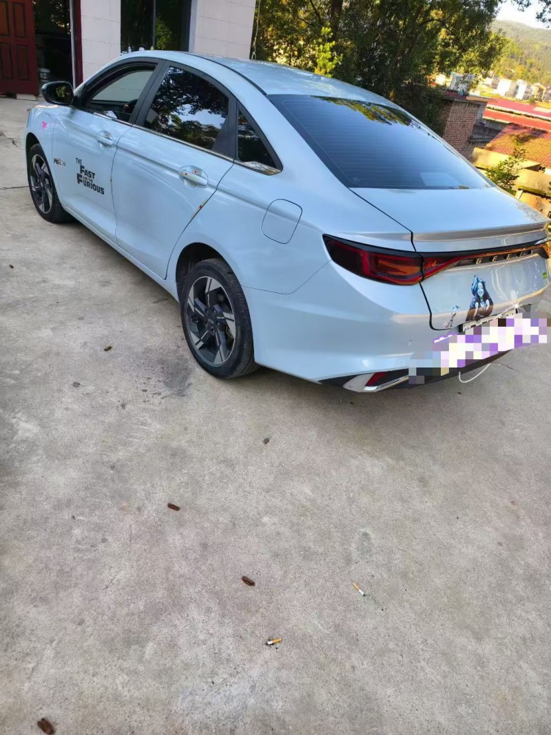 萍乡23年吉利帝豪4