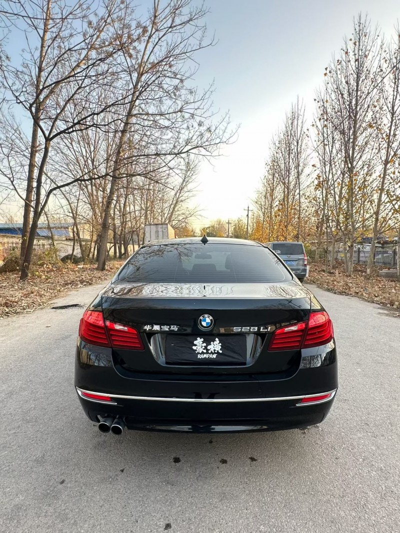 菏泽17年宝马5系9