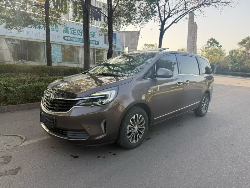 娄底21年别克GL82