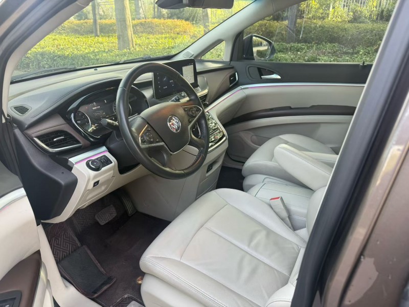 娄底21年别克GL84