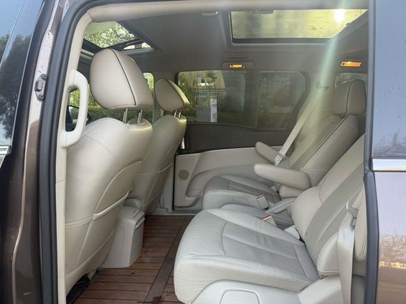 娄底21年别克GL85