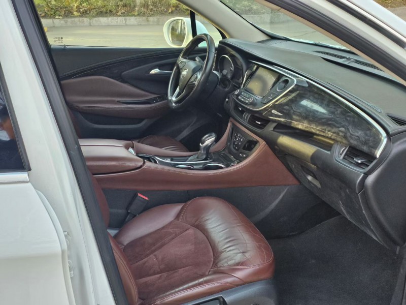 济宁16年别克昂科威5