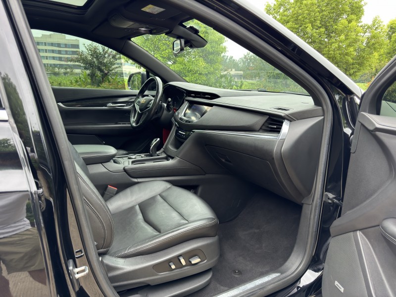 盐城19年凯迪拉克XT59