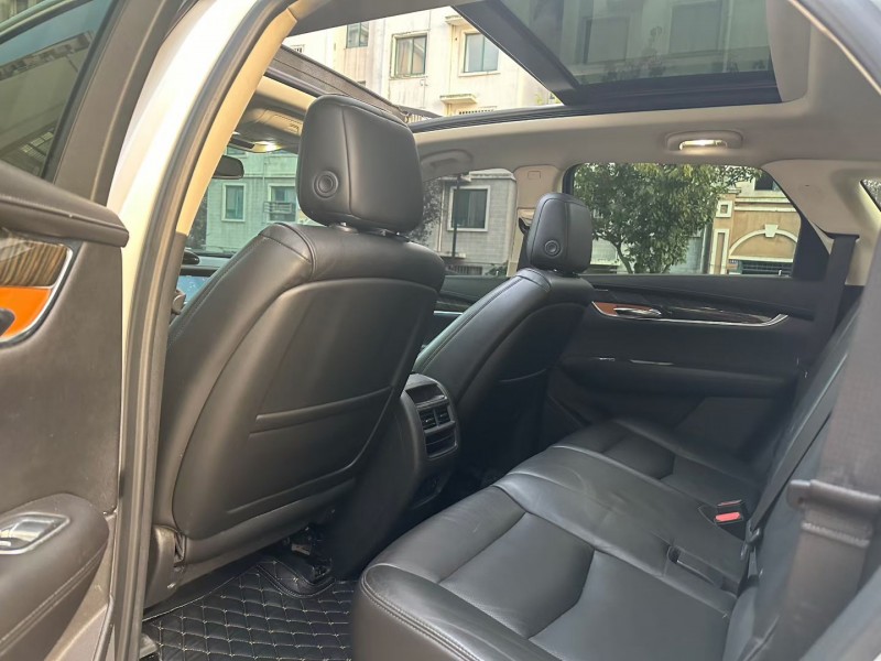 青岛16年凯迪拉克XT55