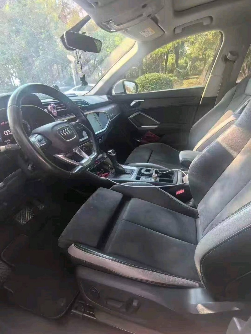 台州21年奥迪Q38