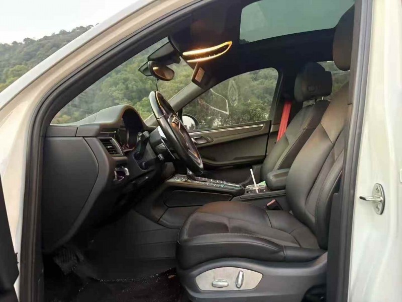 嘉兴16年保时捷Macan4