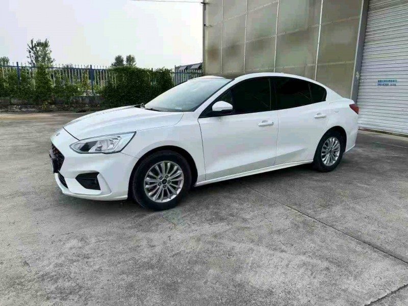 徐州20年福特福克斯3