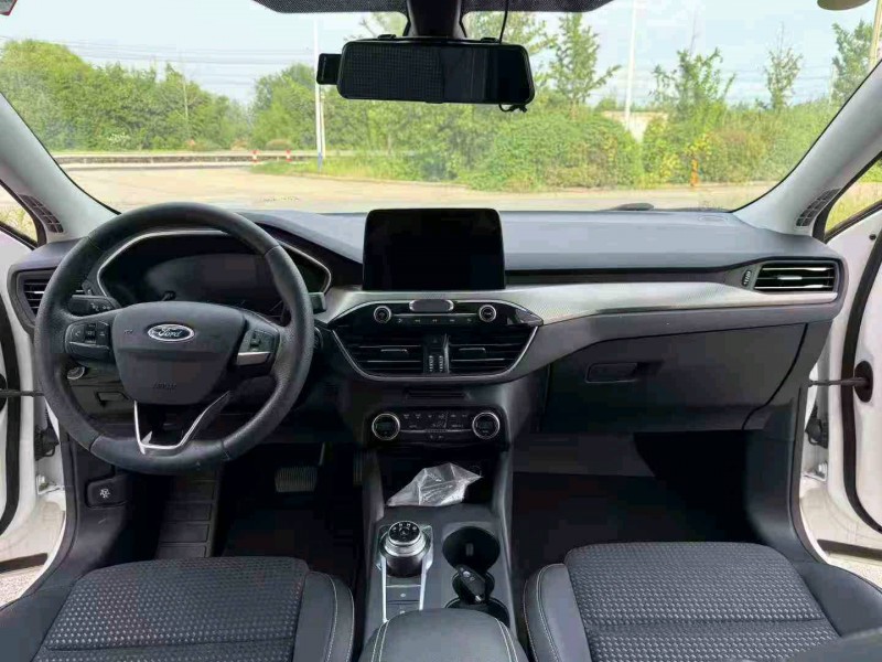 徐州20年福特福克斯6