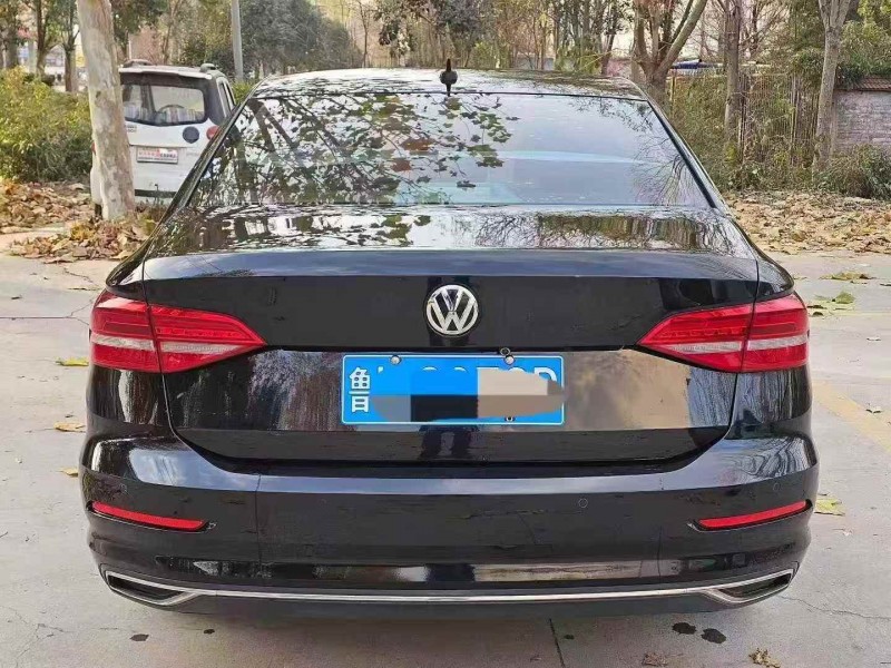 枣庄19年大众朗逸7