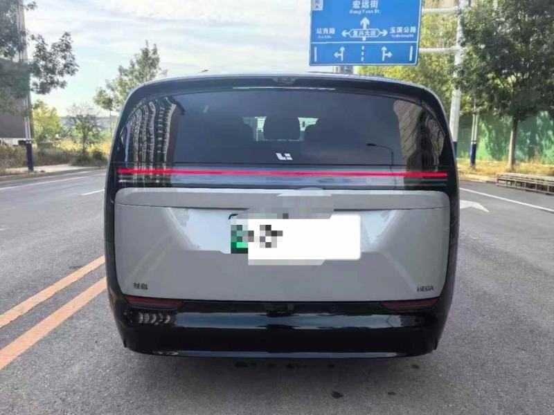 邯郸24年理想mega9