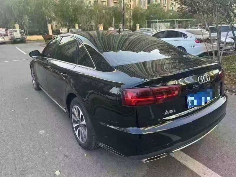 郑州17年奥迪A6L8