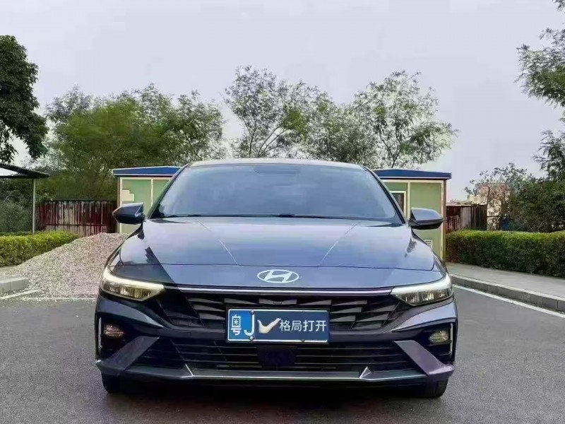 东莞23年现代伊兰特1