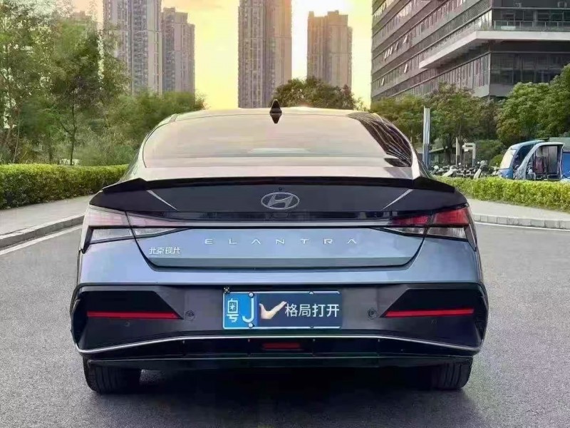 东莞23年现代伊兰特9