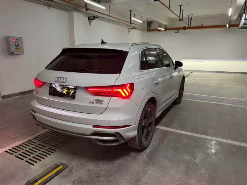 西安21年奥迪Q33