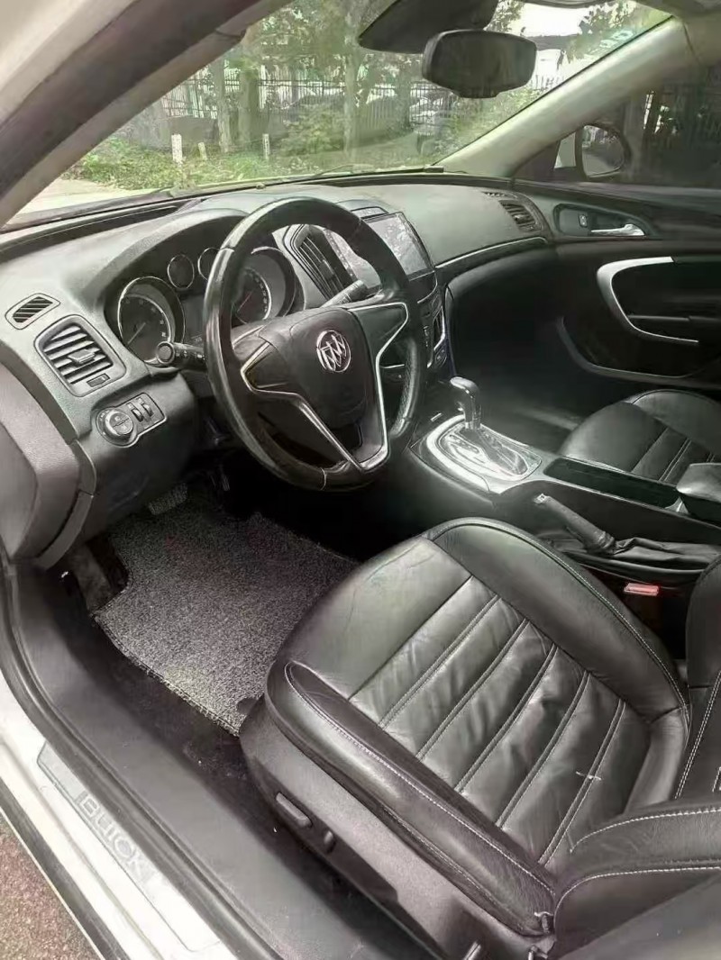 菏泽15年别克君威5