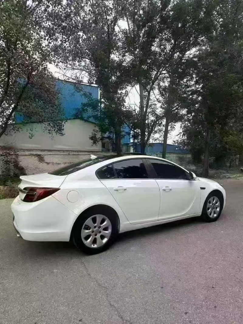 菏泽15年别克君威7