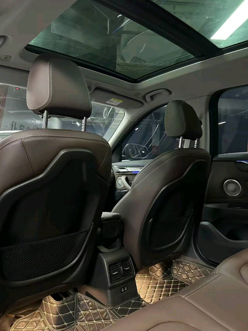 成都22年宝马X16