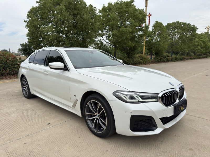 盐城21年宝马5系3