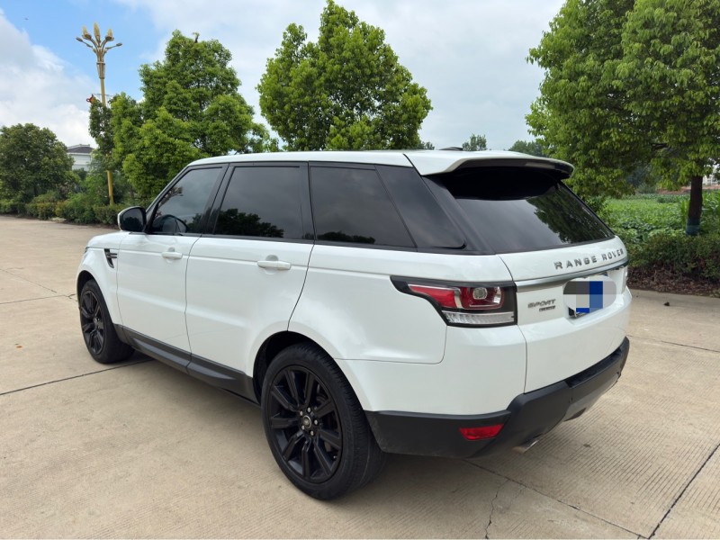 盐城16年路虎揽胜运动5