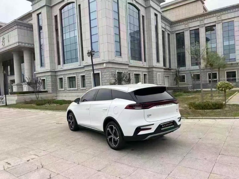 唐山22年比亚迪唐8