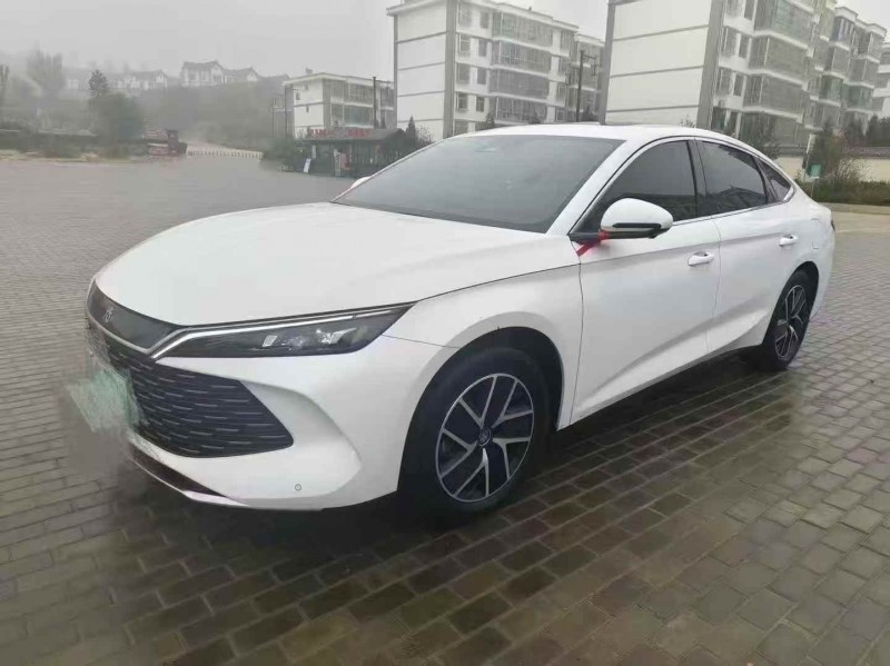 菏泽25年比亚迪秦3