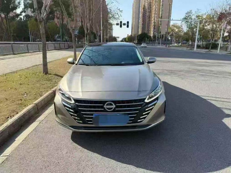 十堰23年日产天籁1