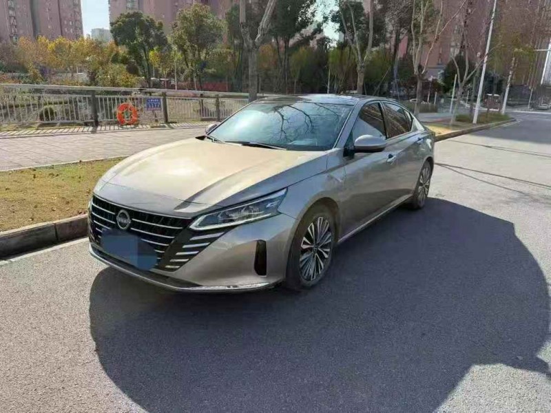 十堰23年日产天籁2