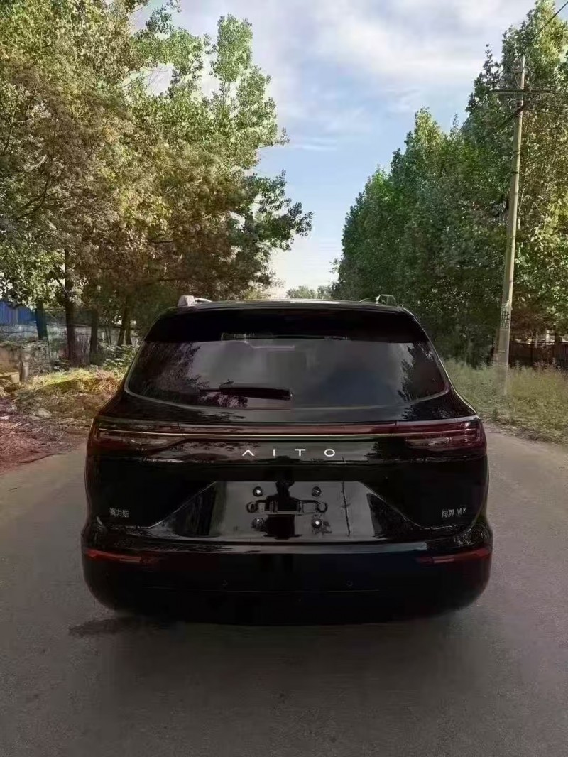 菏泽25年华为智选问界9