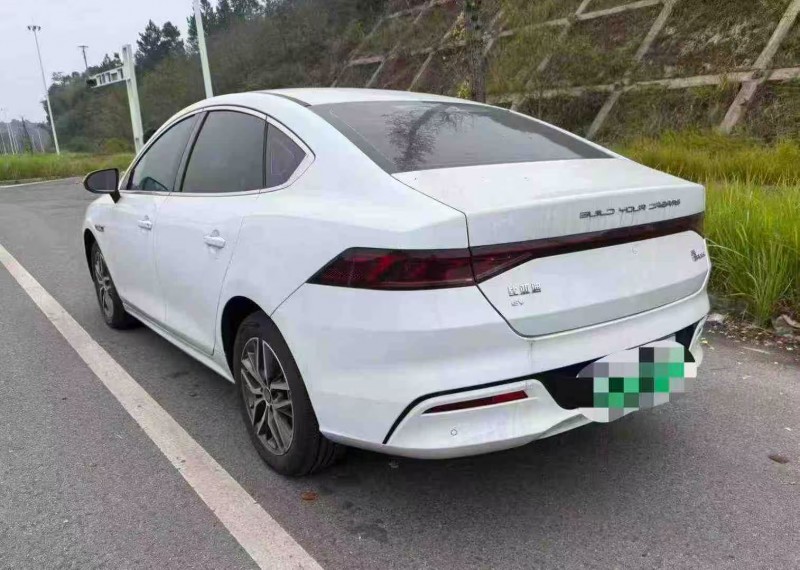 娄底24年比亚迪秦8