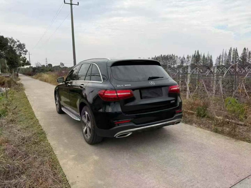 宁波17年奔驰GLC7