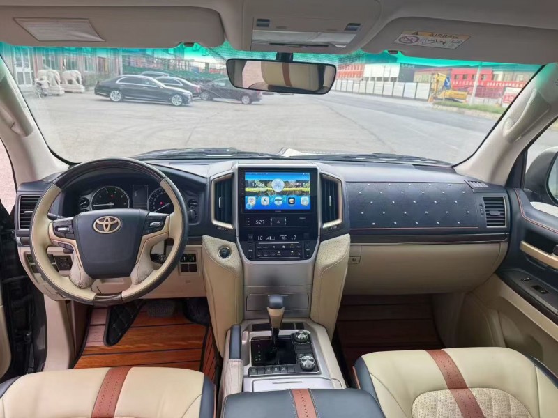 唐山20年丰田兰德酷路泽2