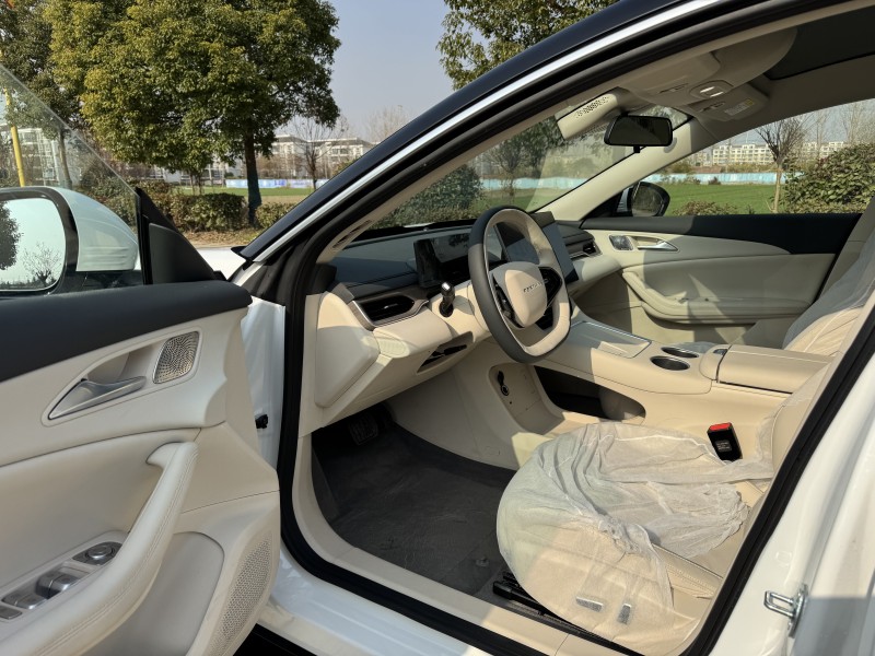 盐城25年东风风行6