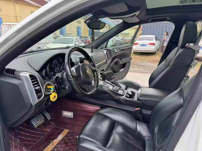 徐州13年保时捷卡宴5